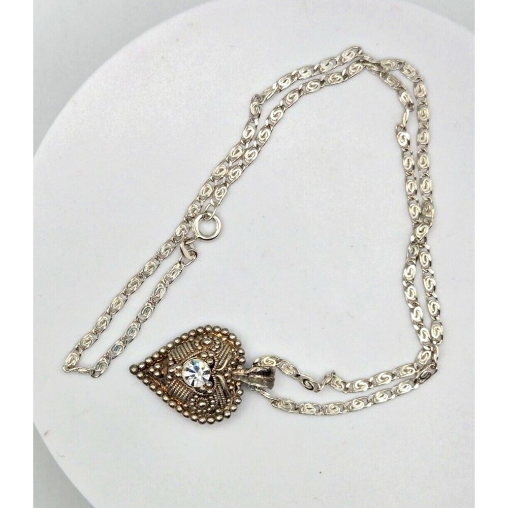 Vintage Beautiful Silver Carved Heart and Rhinestone Necklace Made in Italy 925